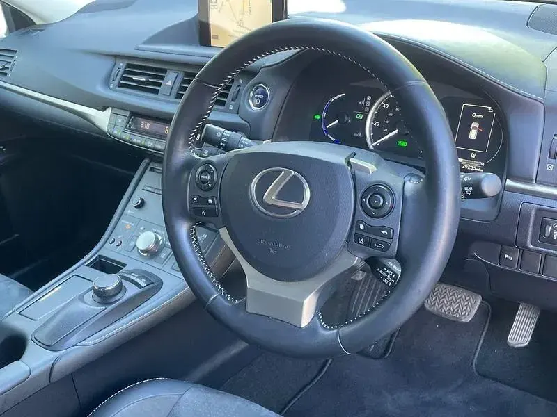 Used Lexus CT200h 2020 Blue Hatchback