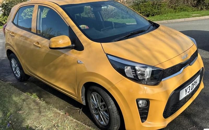 Used Kia Picanto Advance 67 HP (49 kW) 2023 Yellow Hatchback