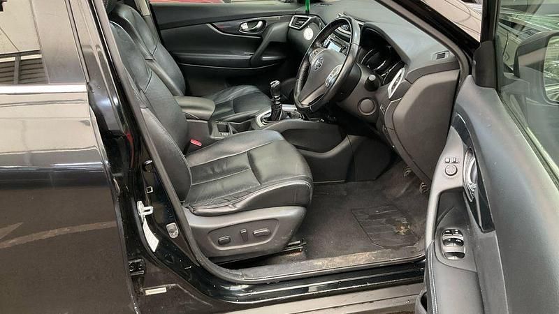 Used Nissan X-Trail S 2014 Black SUV