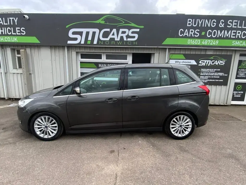 Used Ford Grand C-Max Titanium 120 HP (88 kW) 2016 Grey MPV