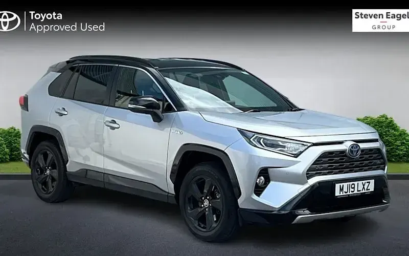 Used Toyota RAV4 Hybrid 218 HP (160 kW) 2023 SUV