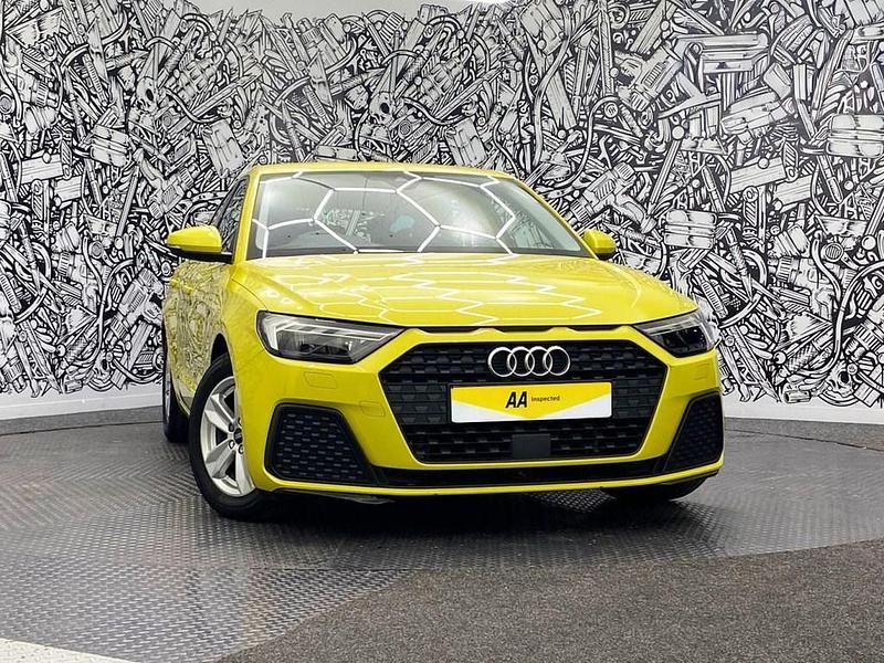 Used Audi A1 Sportback Design 95 HP (69 kW) 2021 Yellow Hatchback