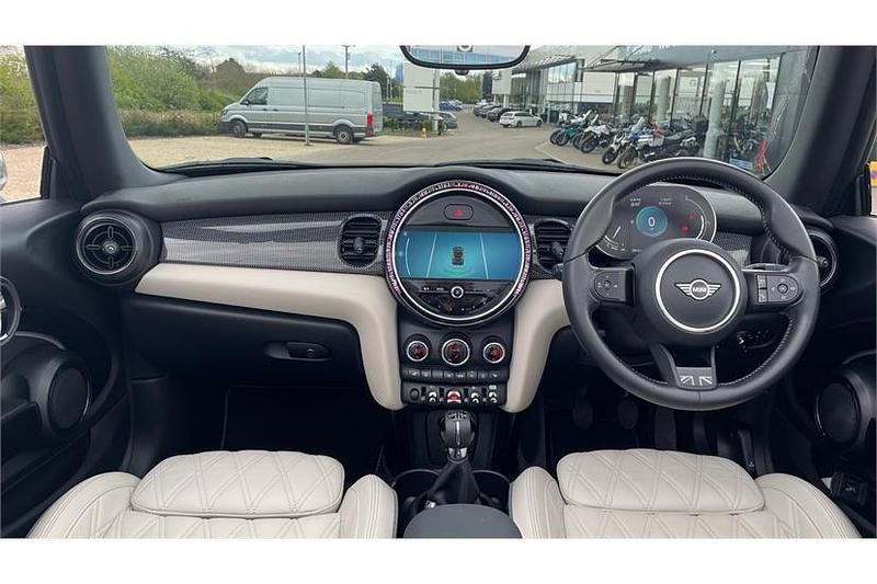 Used Mini Cooper Cabriolet Exclusive 136 HP (100 kW) 2022 White Cabriolet