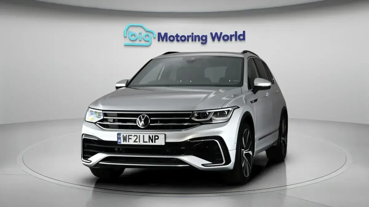 Used VW Tiguan R-line 150 HP (110 kW) 2021 Silver SUV