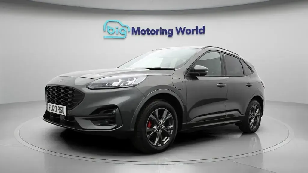 Used Ford Kuga ST-Line 225 HP (165 kW) 2023 Grey SUV