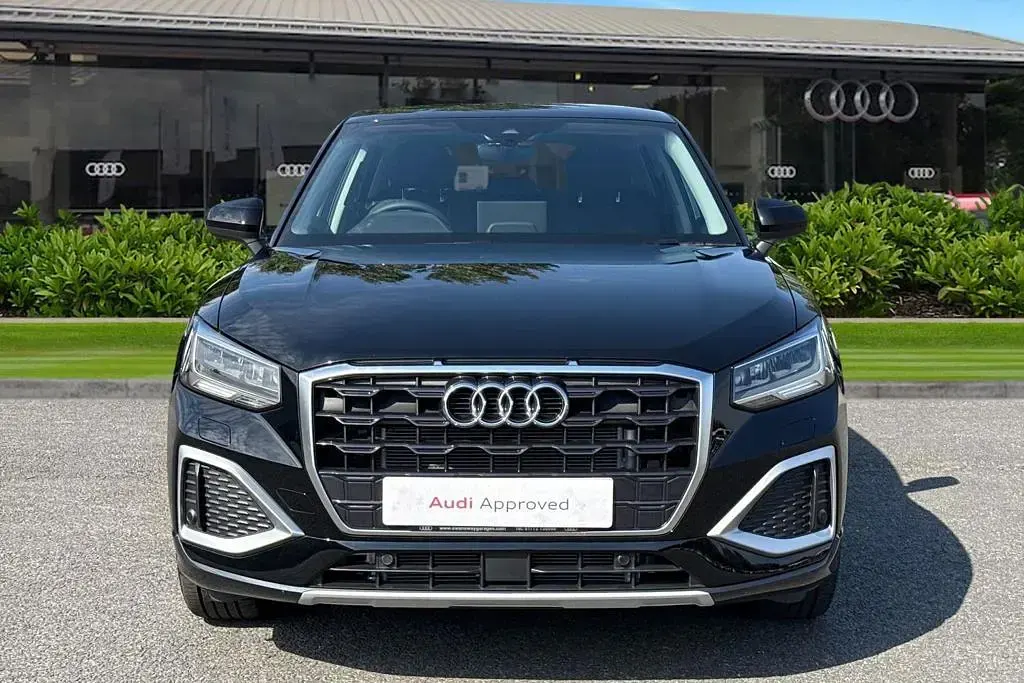 Used Audi Q2 Sport 190 HP (139 kW) 2026 Black SUV