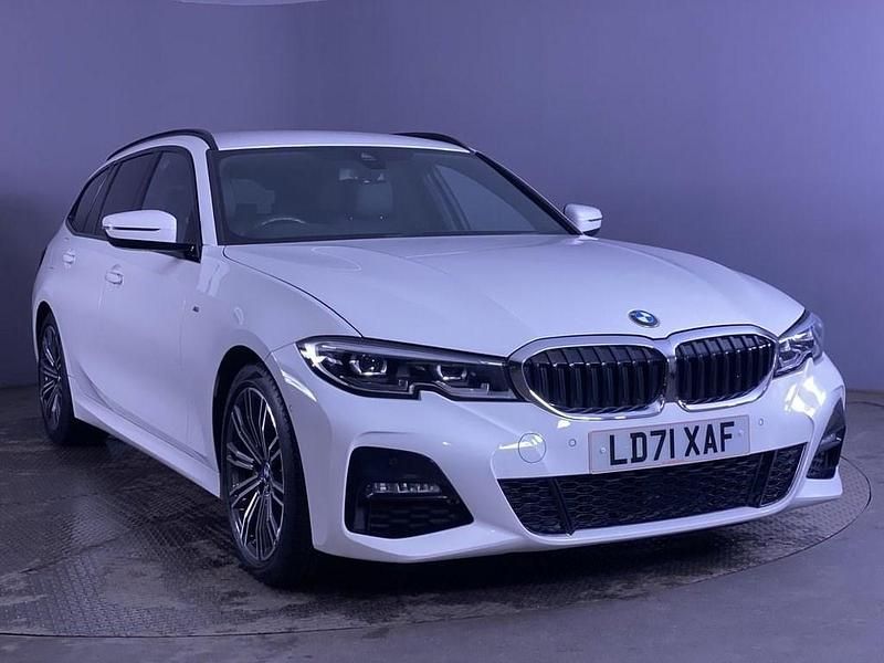 Used BMW 318 M Sport 150 HP (110 kW) 2021 White Estate