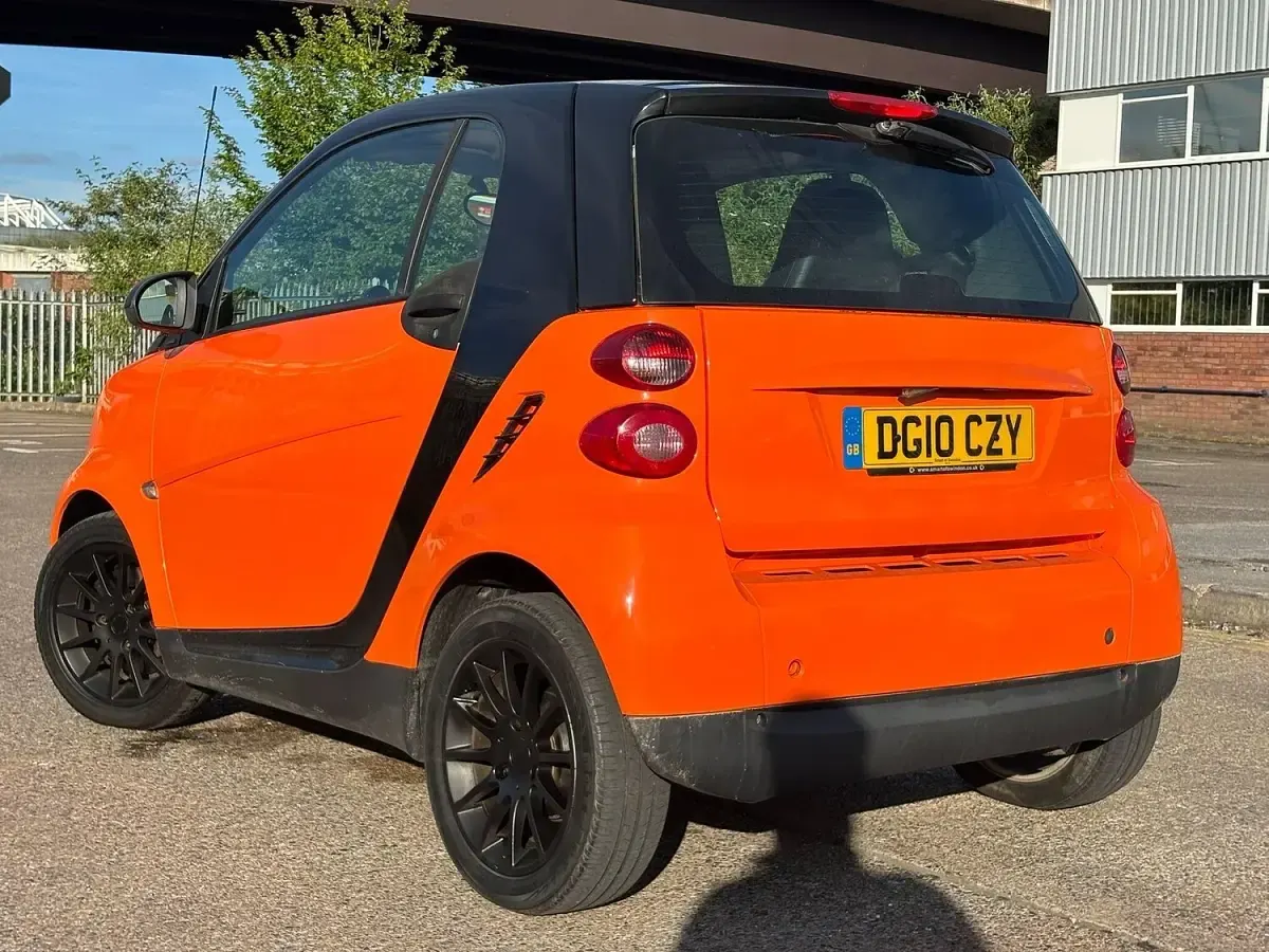 Used Smart ForTwo Coupé Passion 2010 White Coupe