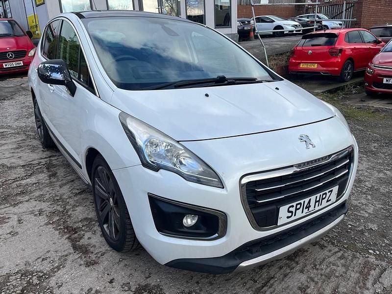 White Used 2014 Peugeot 3008 Allure Hatchback | £3,599 (Good price) - Image 1/4
