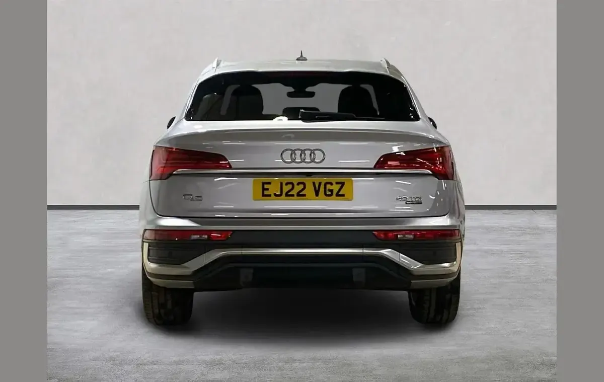 Used Audi Q5 Sportback S-Line 204 HP (150 kW) 2022 Silver SUV