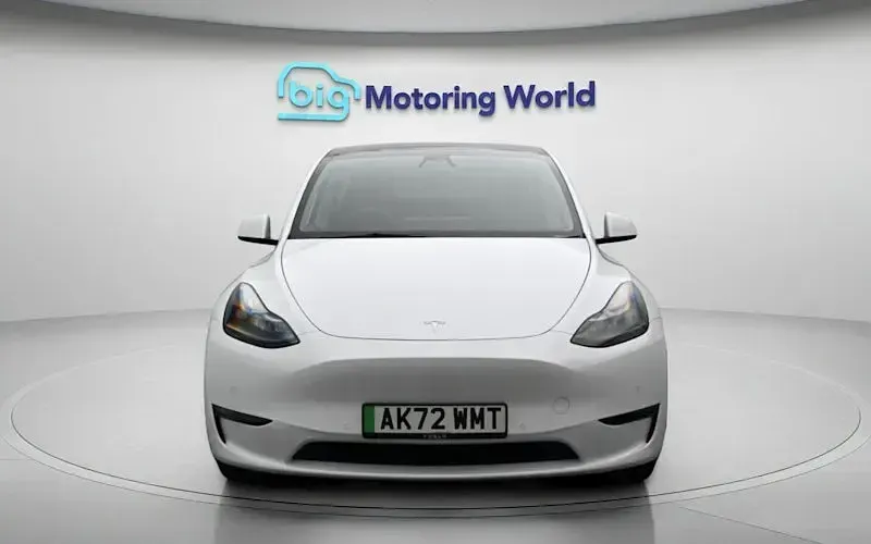 Used Tesla Model Y Long Range AWD 286 kW (389 HP) 2025 SUV