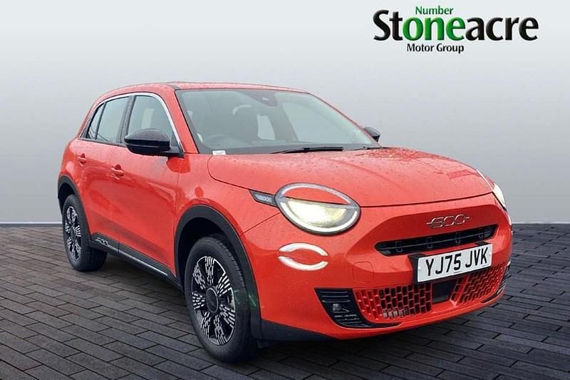 Orange New 2025 Fiat 600 SUV | £19,566 - Image 1/1