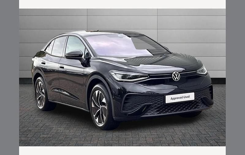 Black New 2025 VW ID.5 Pro SUV | £32,810 (Fair price) - Image 1/3