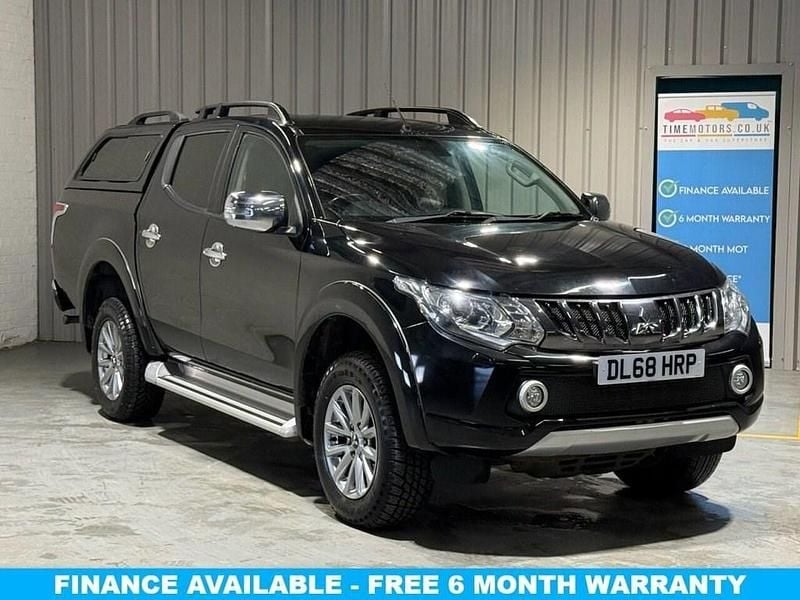 Used Mitsubishi L200 178 HP (130 kW) 2019 Black Pickup