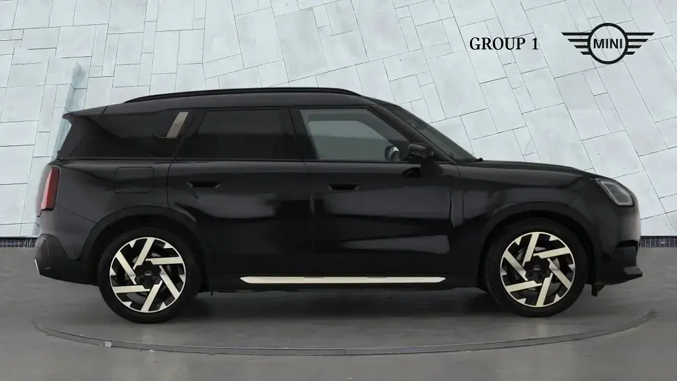 Used Mini Countryman 147 kW (201 HP) 2024 Black SUV