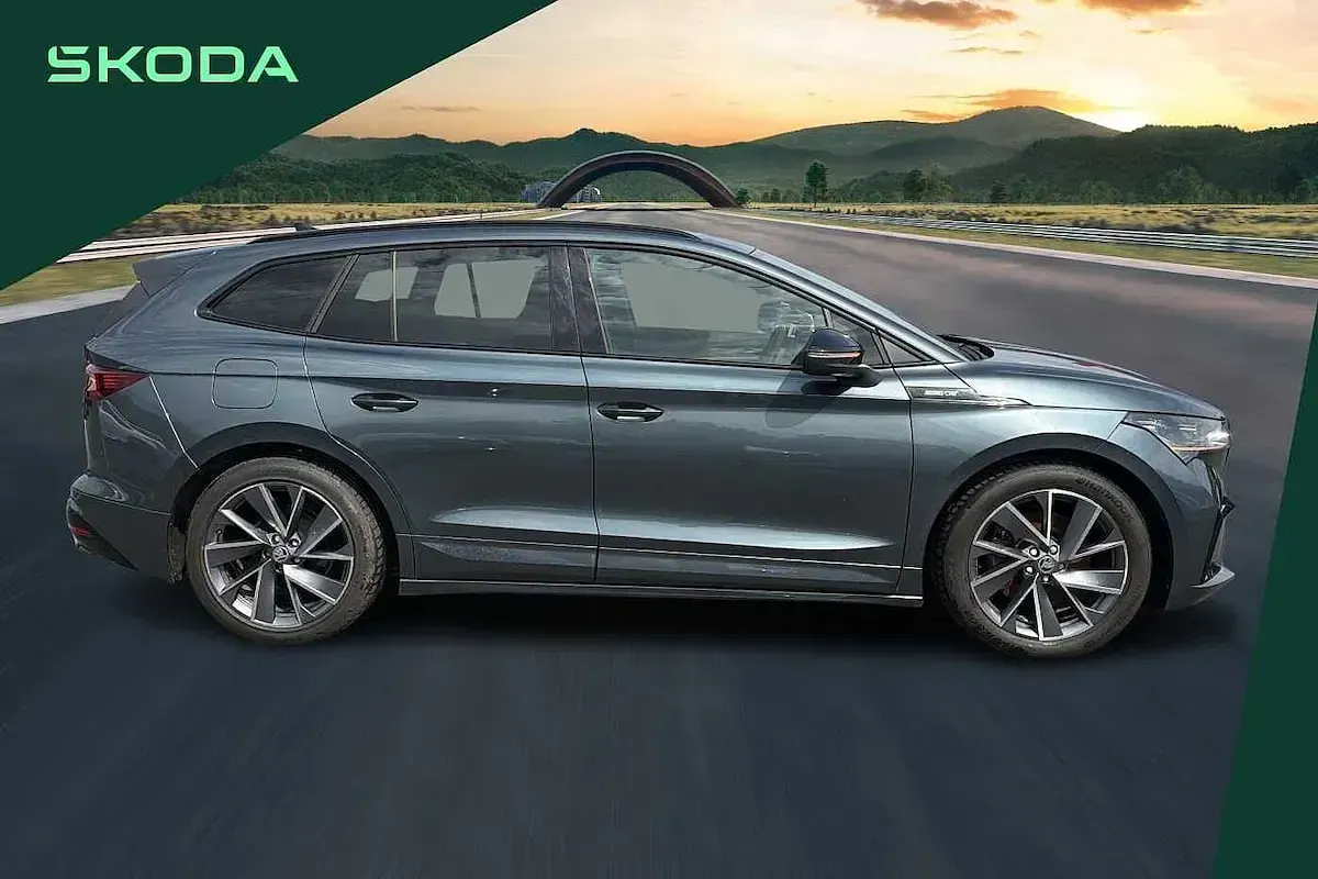 Used Skoda Enyaq iV SportLine 194 kW (265 HP) 2022 Grey SUV