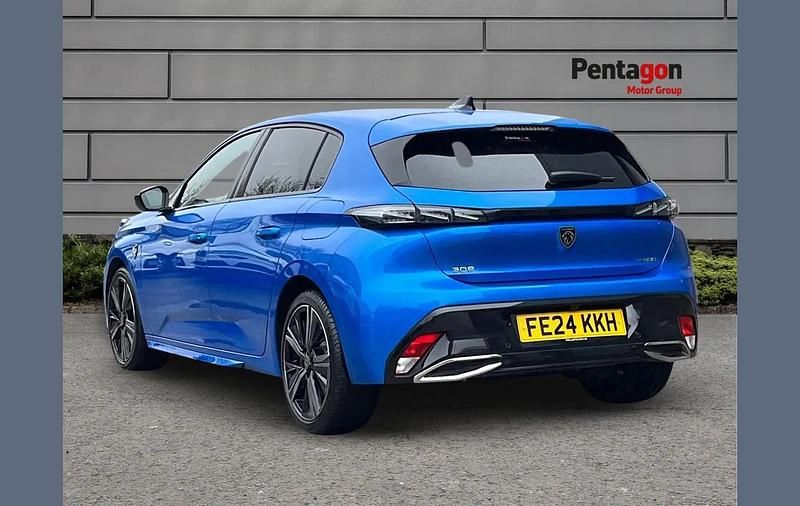 Used Peugeot 308 Premium 177 HP (130 kW) 2024 Blue Hatchback