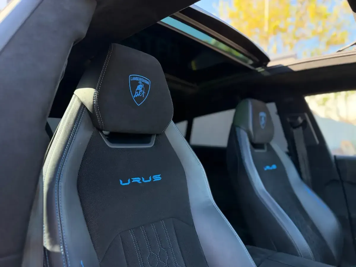 Used Lamborghini Urus 666 HP (489 kW) 2023 Blue SUV