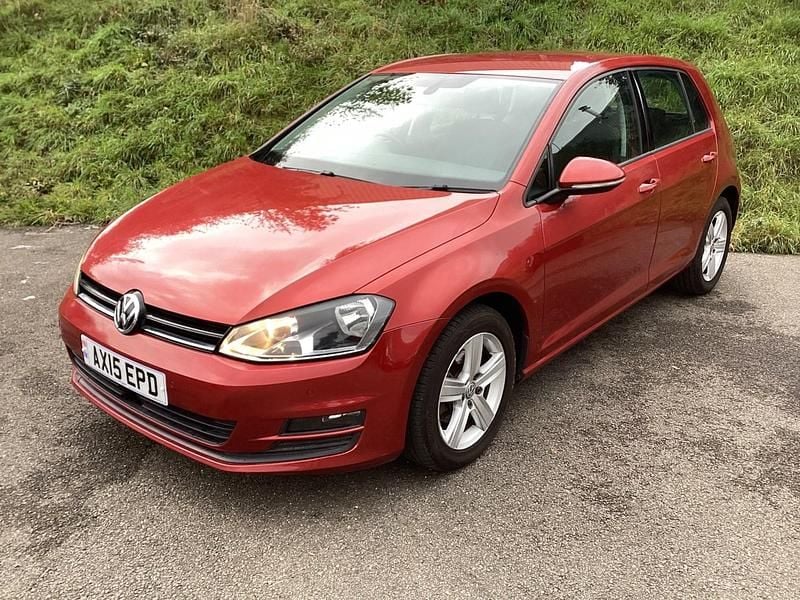 Used VW Golf VII Match 2015 Red Hatchback