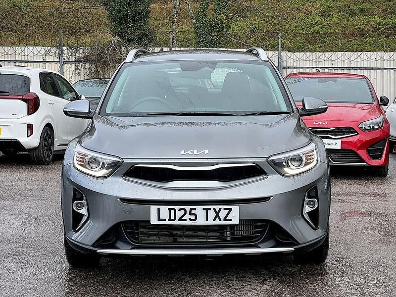Used Kia Stonic 98 HP (72 kW) 2025 Grey SUV