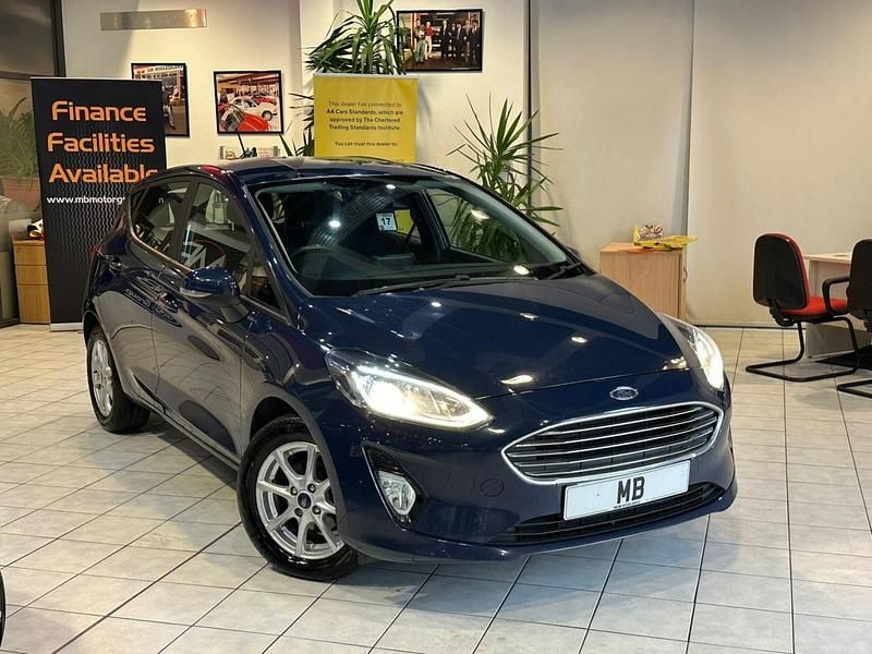 Used Ford Fiesta Zetec 85 HP (62 kW) 2019 Blue Hatchback