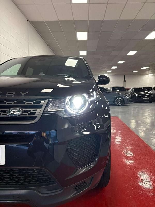 Used Land Rover Discovery Sport Landmark 180 HP (132 kW) 2018 Black SUV