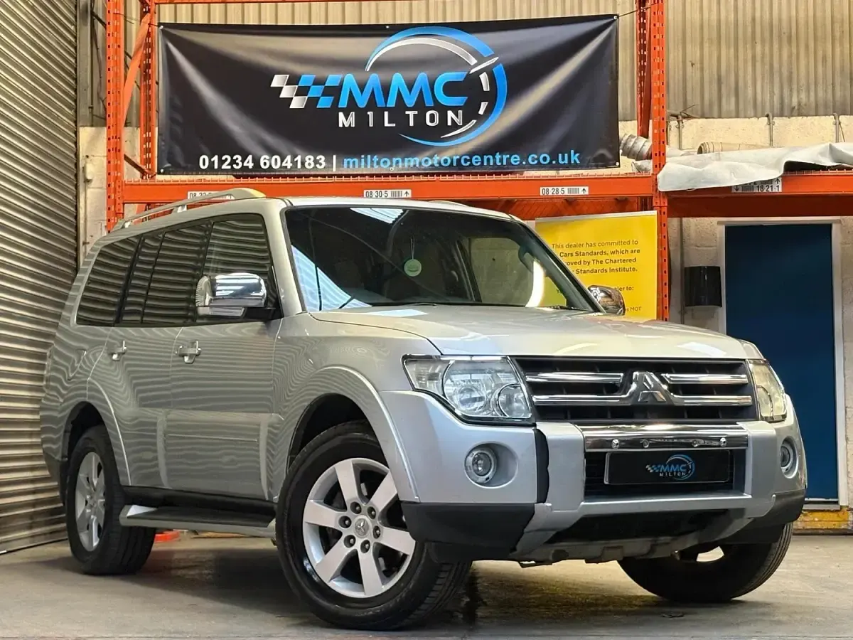 Used Mitsubishi Shogun Warrior 168 HP (123 kW) 2007 Silver SUV