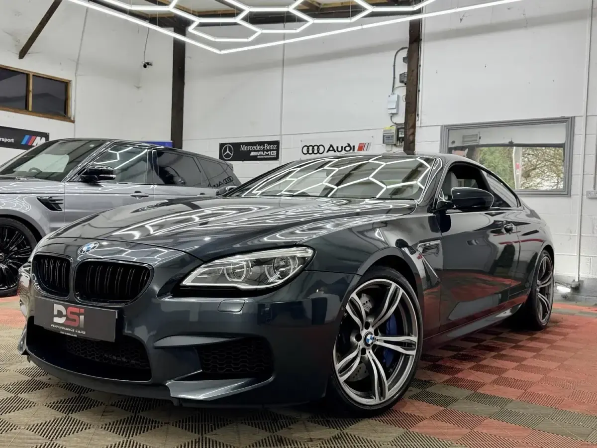 Usado BMW M6 560 CV (411 kW) 2016 Gris Coupe