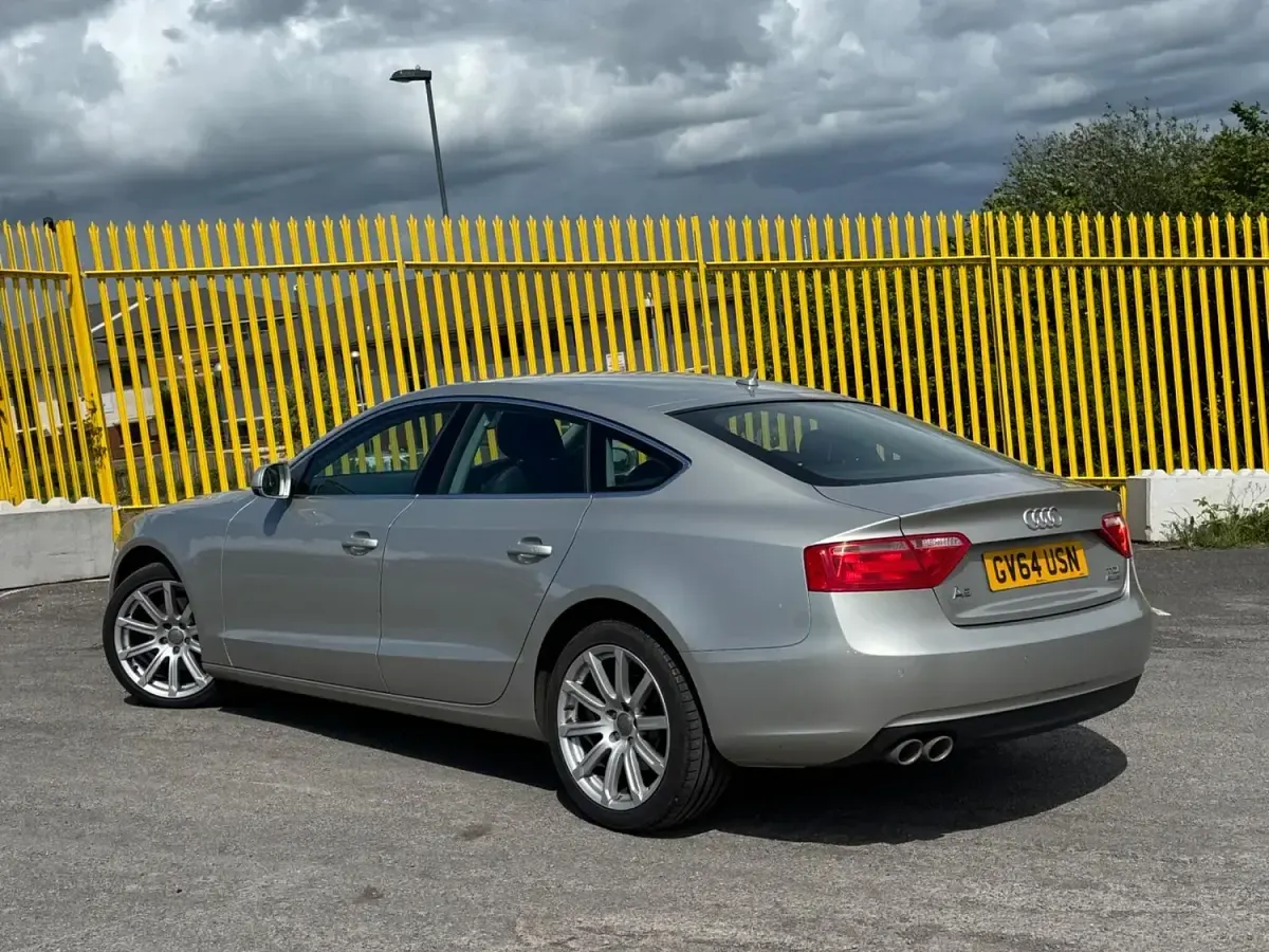 Used Audi A5 Sportback Comfort 136 HP (100 kW) 2015 Silver Hatchback