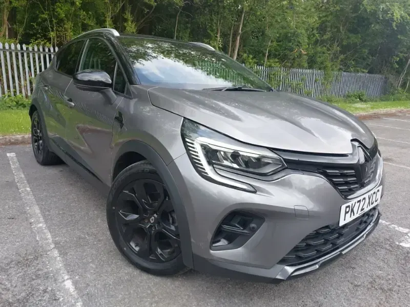 Second-hand Renault Captur Rive Gauche 142 CP (104 kW) 2022 Gri SUV