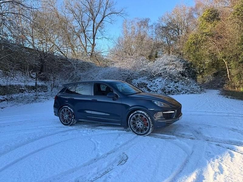 Blue Used 2012 Porsche Cayenne SUV | £13,990 (Good price) - Image 1/4