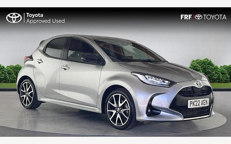 Used 2021 Toyota Yaris Hybrid Hatchback | £18,490 (Fair price) - Image 1/4