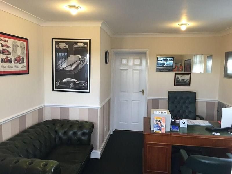 Used Mini ONE 98 HP (72 kW) 2013 Cream Hatchback