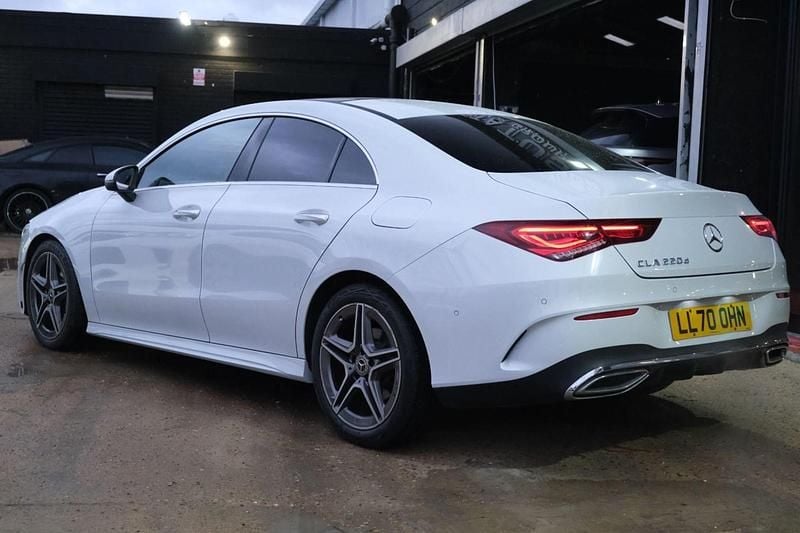 Used Mercedes CLA220 AMG Line Premium Plus 190 HP (139 kW) 2020 White Sedan