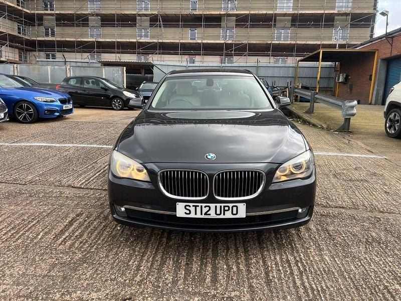 Begagnad BMW 730 2012 Grå Sedan
