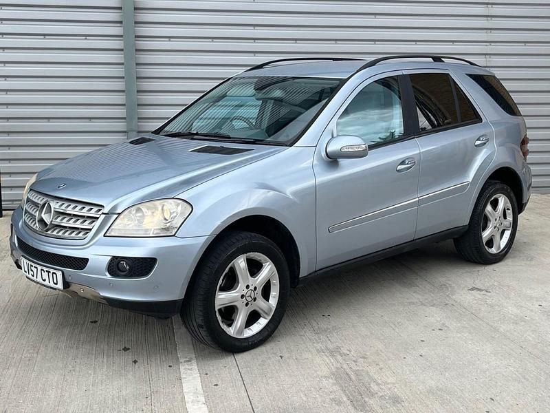 Blue Used 2007 Mercedes ML320 SUV | £2,450 (Fair price) - Image 1/4