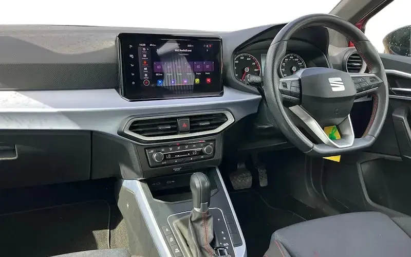 Used Seat Arona FR 150 HP (110 kW) 2025 SUV