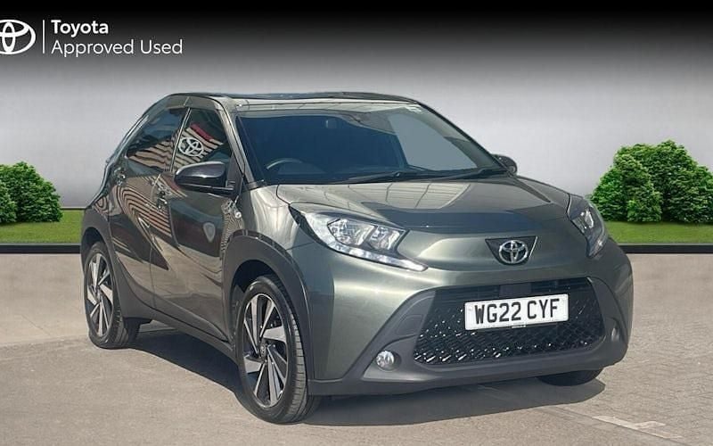 Used 2024 Toyota Aygo Hatchback | £14,244 (Good price) - Image 1/2