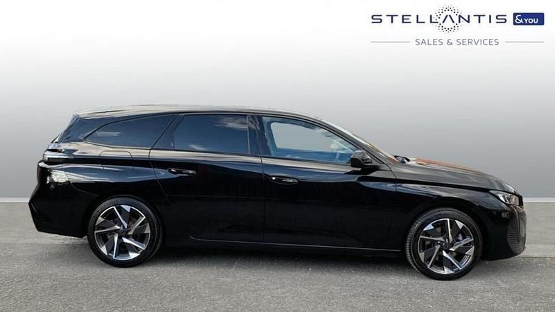 Black Used 2024 Peugeot 308 SW Allure Estate | £18,656 (Fair price) - Image 1/4