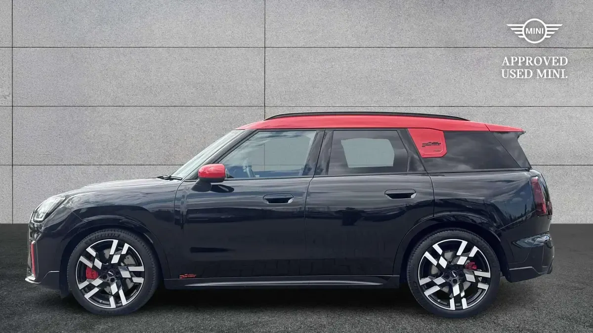 Used Mini John Cooper Works Countryman 296 HP (217 kW) 2025 Black SUV