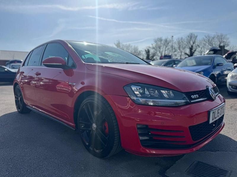 Used VW Golf VII GTD 2015 Red Hatchback