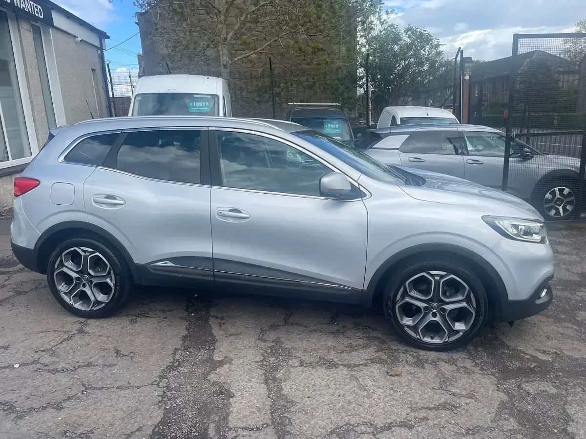 Used Renault Kadjar Dynamique 110 HP (80 kW) 2015 Silver SUV