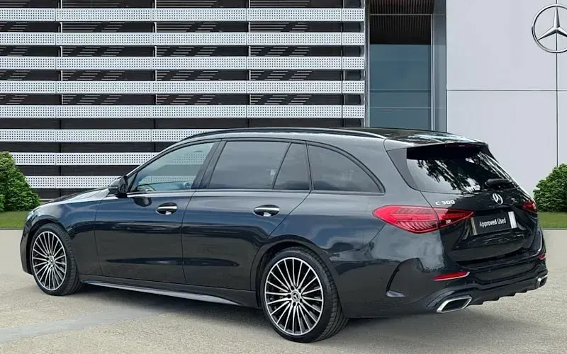 Used Mercedes C300 AMG Line Premium Plus 258 HP (189 kW) 2025 Grey Estate