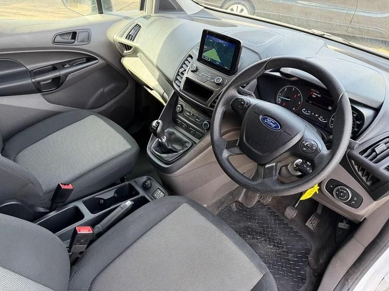 Begagnad Ford Transit Connect 75 HK (55 kW) 2021 Vit Minibuss