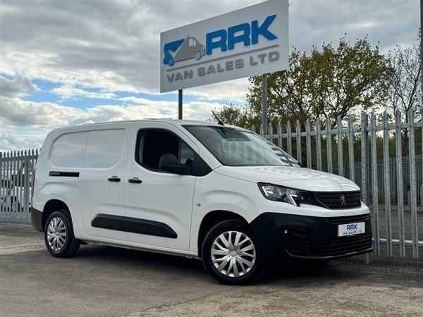 White Used 2021 Peugeot Partner Premium Van | £11,628 (Expensive) - Image 1/1
