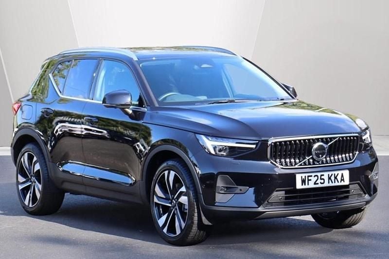 Black Used 2025 Volvo XC40 Ultra SUV | £36,750 (Expensive) - Image 1/1