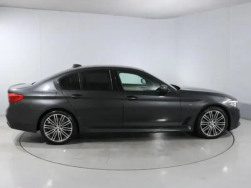 Used BMW 520 M Sport 181 HP (133 kW) 2020 Grey