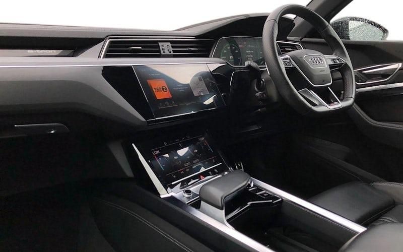 Used Audi e-tron Black Edition 250 kW (340 HP) 2025 SUV