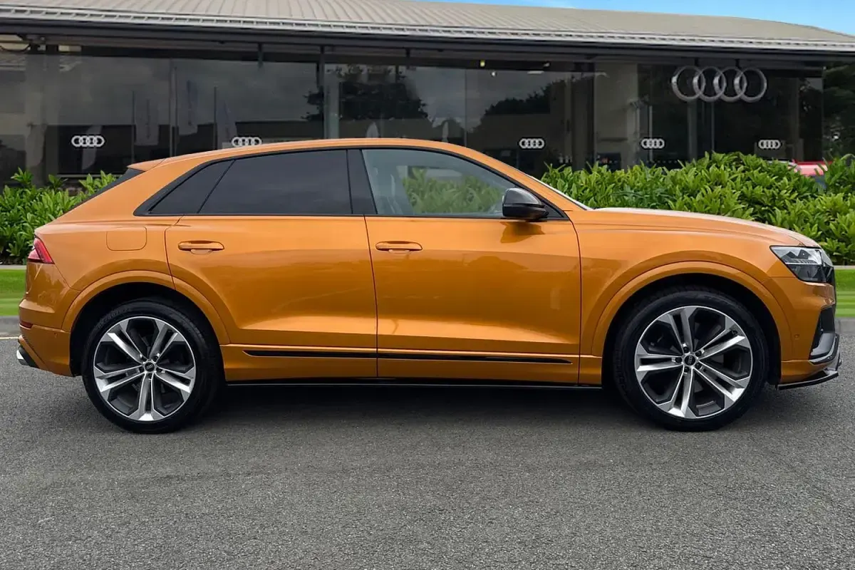 Used Audi SQ8 Black Edition 507 HP (372 kW) 2023 Orange SUV