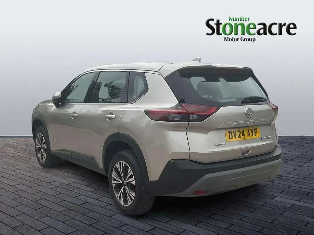 Used Nissan X-Trail Acenta Premium 204 HP (150 kW) 2024 Silver SUV